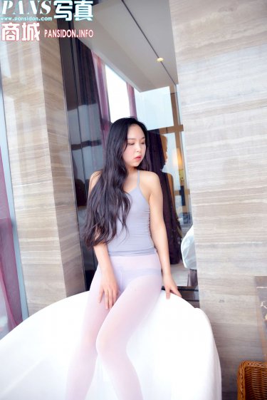 我女朋友的妈妈双字ID5